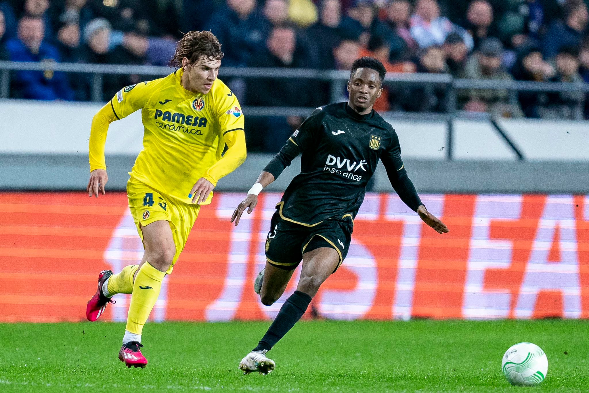 Un día que jamás olvidará este niño de Almería que triunfa de amarillo en el Villarreal.