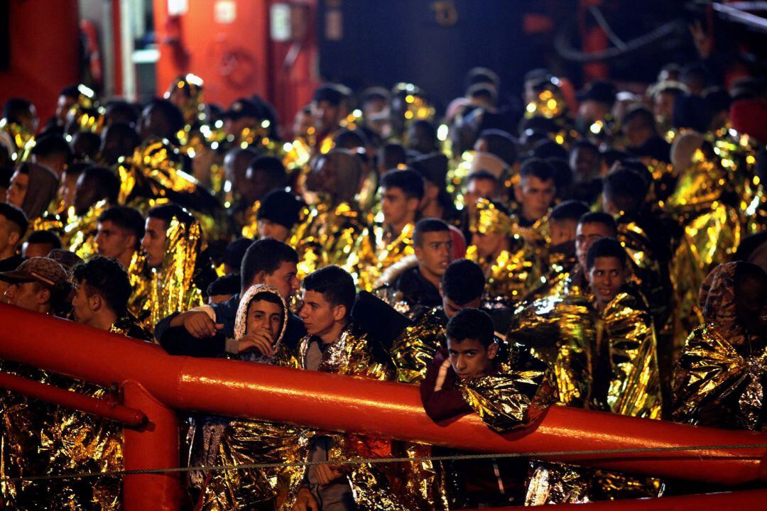 Inmigrantes llegando al puerto de Algeciras