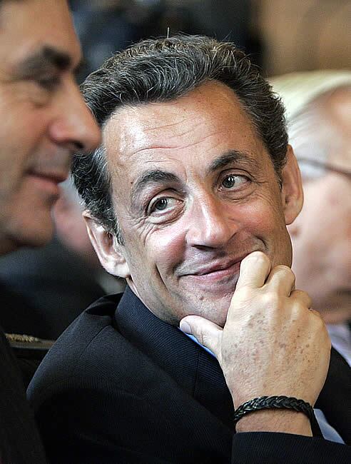 Sarkozy tras su regreso ayer a Paris