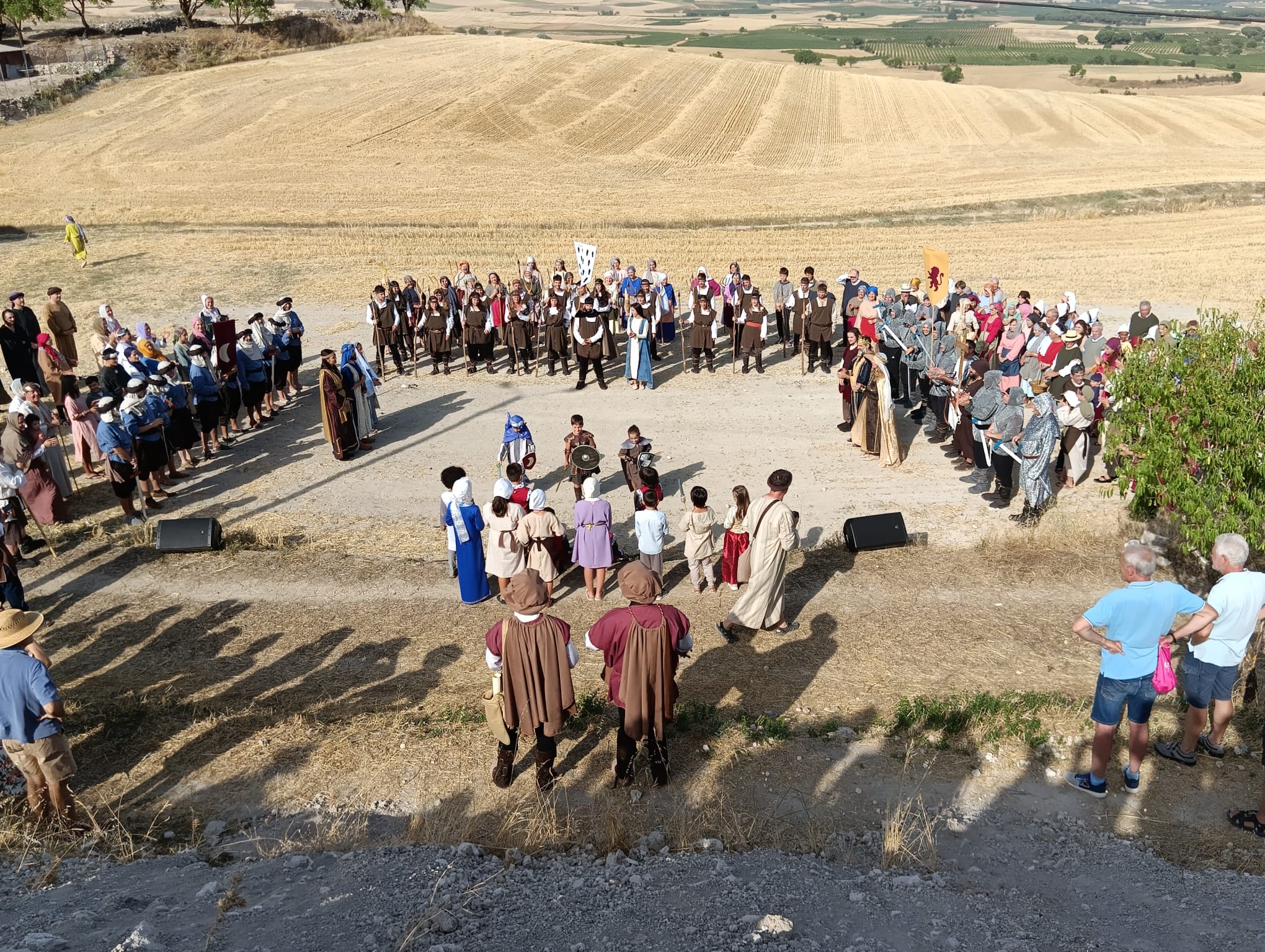 La escenificación se llevó a cabo en el castillo
