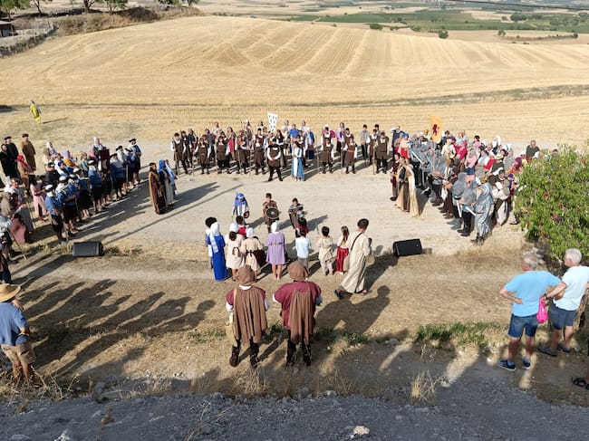 La escenificación se llevó a cabo en el castillo