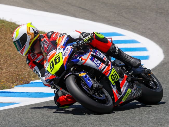 Paco Morales pole en Superbike