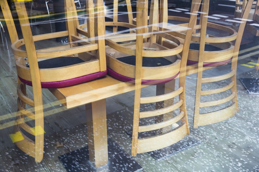 Cierre del interior de los locales