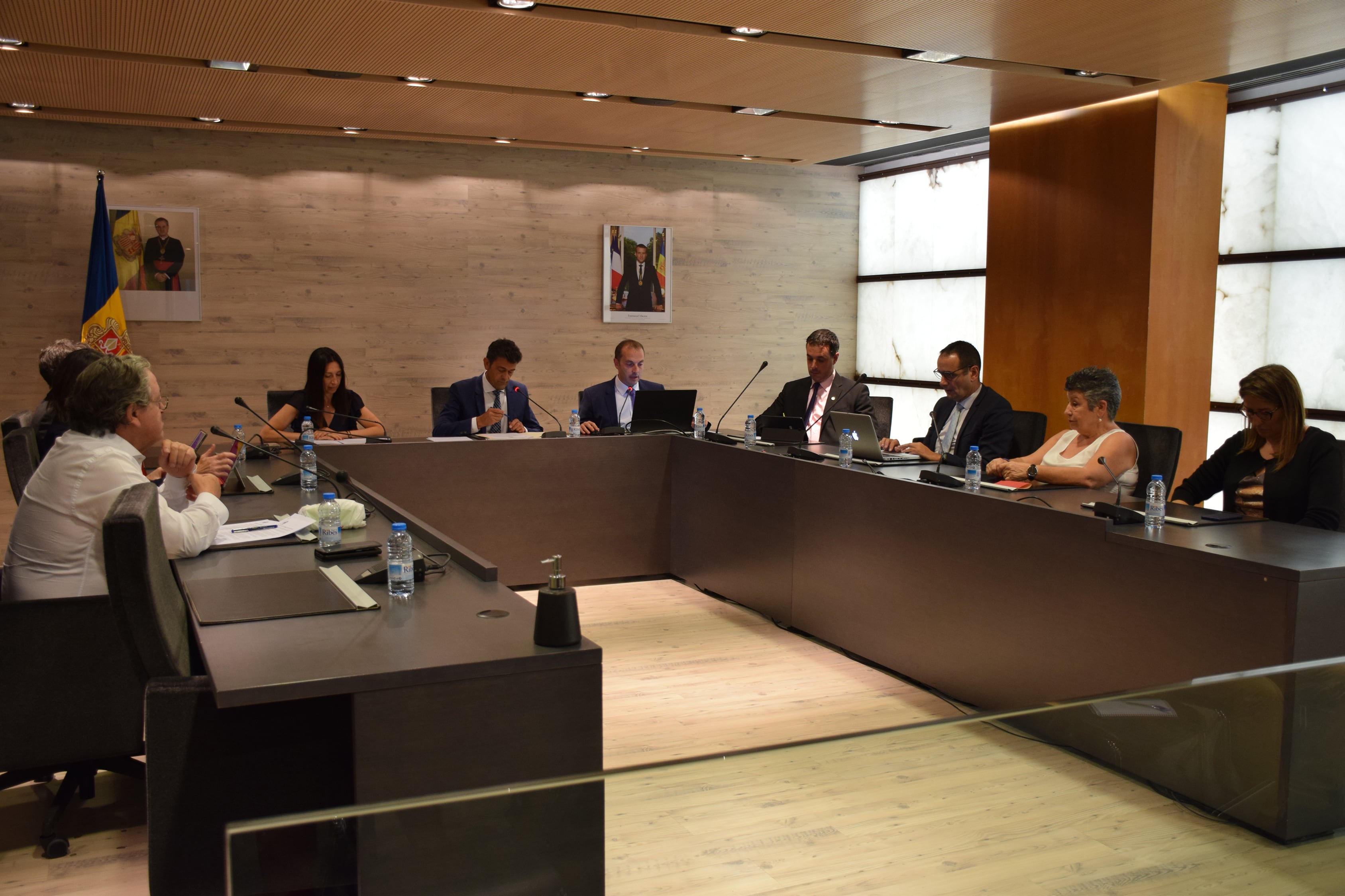 Un moment de la sessió extraordinària del comú d'Ordino per modificar el POUP