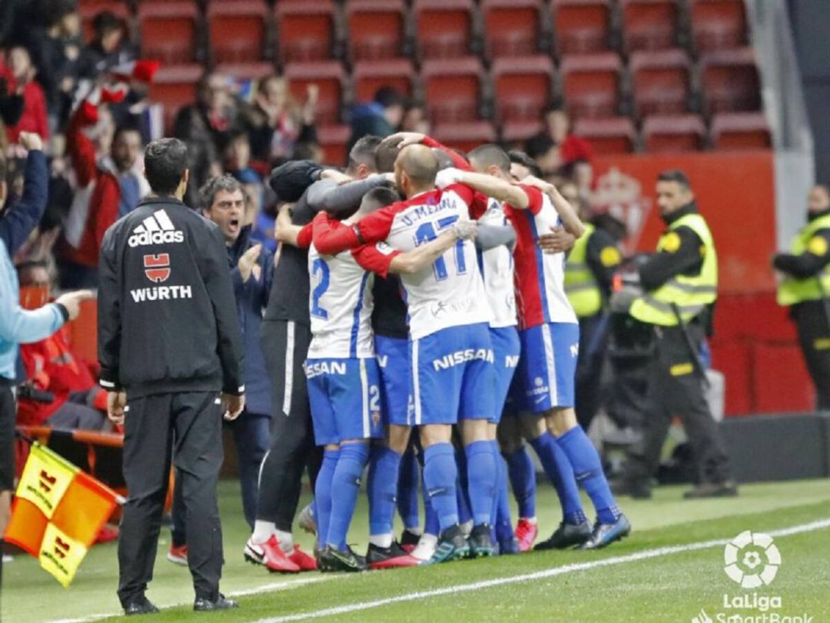 Cuatro minutos mágicos cambian la suerte del Sporting