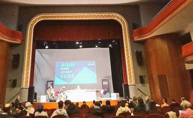 Un moment del programa Aquí amb Josep Cuní des de Mollerussa