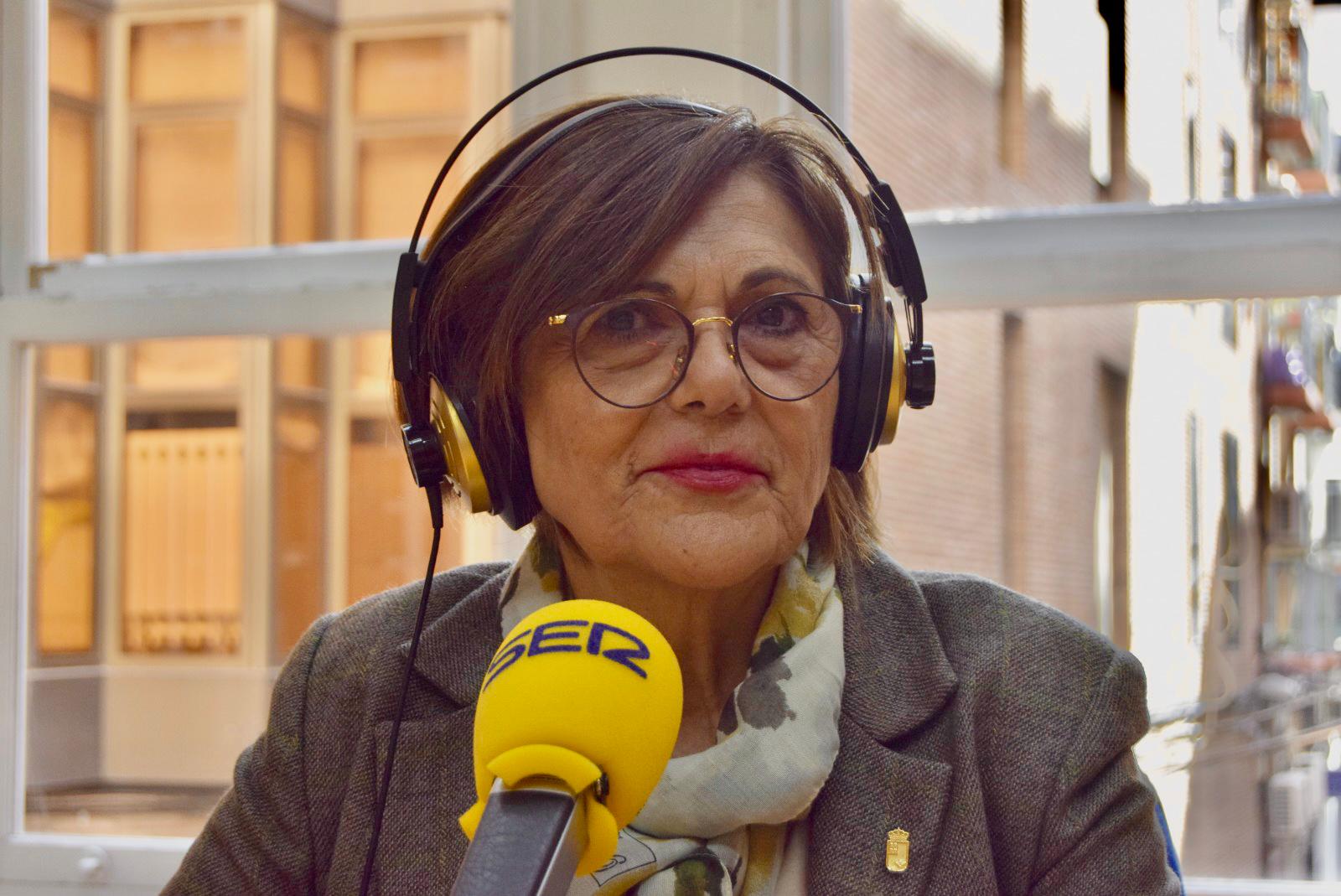 Rosa Peñalver, presidenta de la Asamblea Regional (2015-2019), en los estudios de Radio Murcia