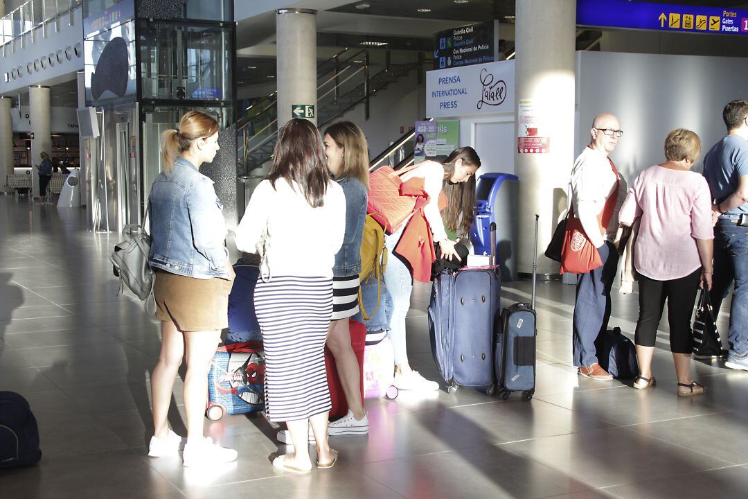 Pasajeros en el aeropuerto de Castellón. Imagen de archivo