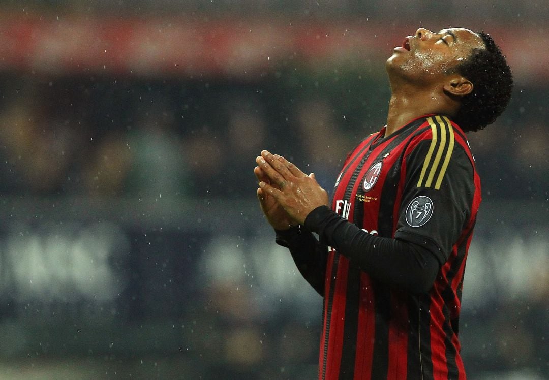 Robinho se lamenta en su etapa en el AC MIlan