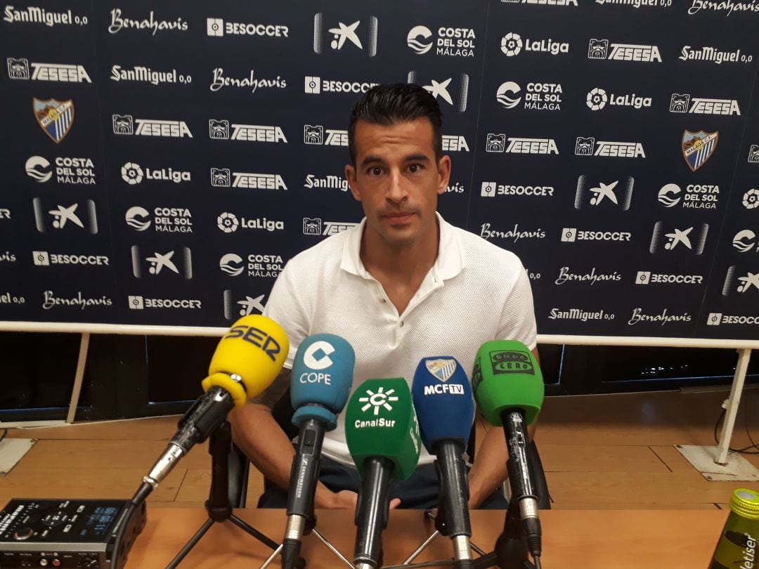 Luis Hernández, en rueda de prensa