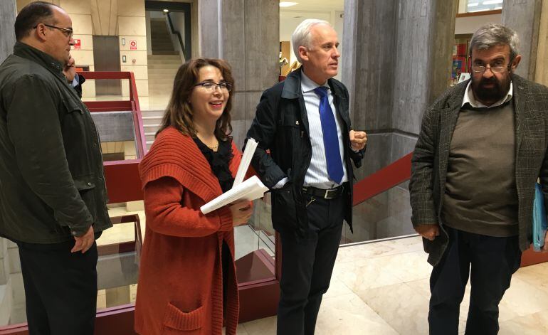 El arquitecto Luis Arranz, a la izquierda, en la presentación de las obras de la Biblioteca Pública de Palencia 