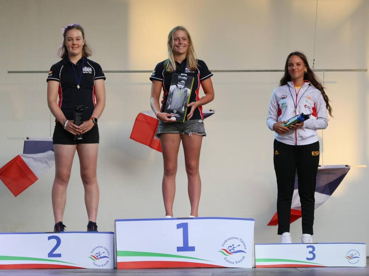 Bronce europeo para Elba García, palista de Los Marlines de Lanzarote