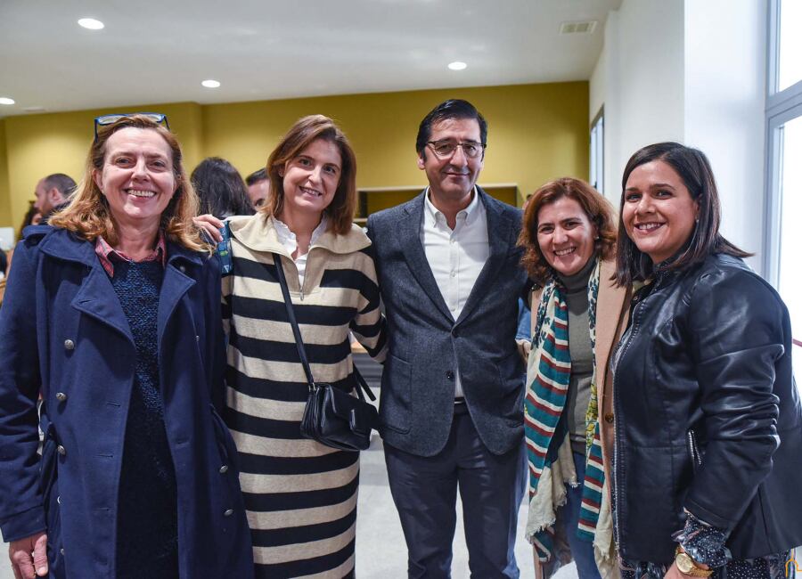 Jose Manuel Caballero,  presidente de la Diputación, junto a periodistas de Ciudad Real