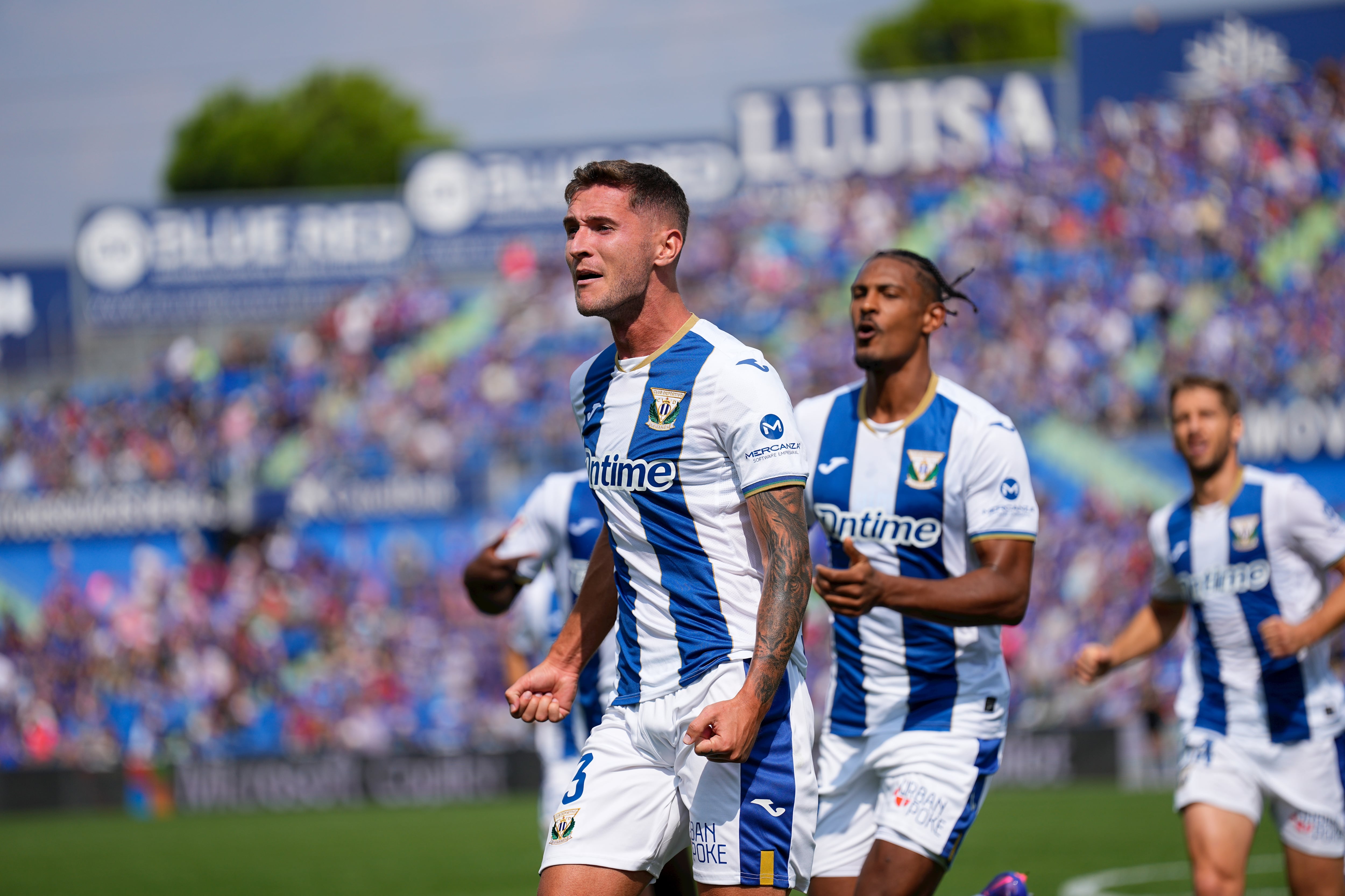 Jorge Sáenz celebra su gol frente al Getafe