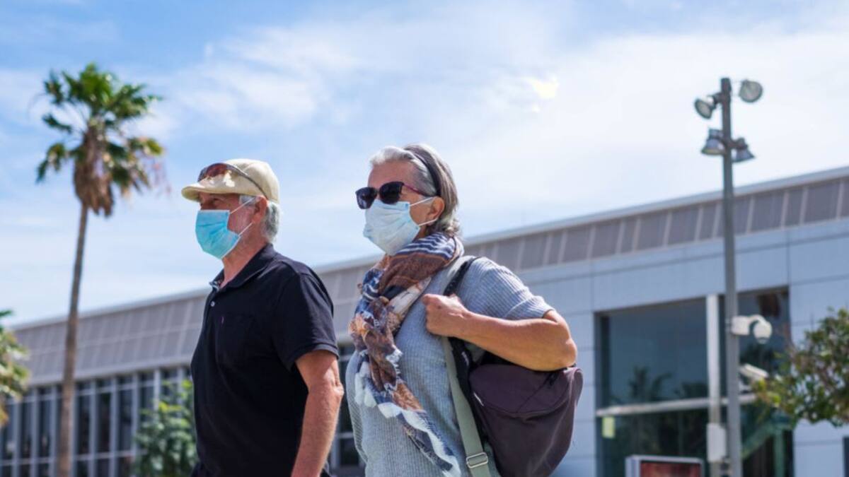 El Gobierno canario prohibe las reuniones públicas o privadas de más de seis personas en Tenerife