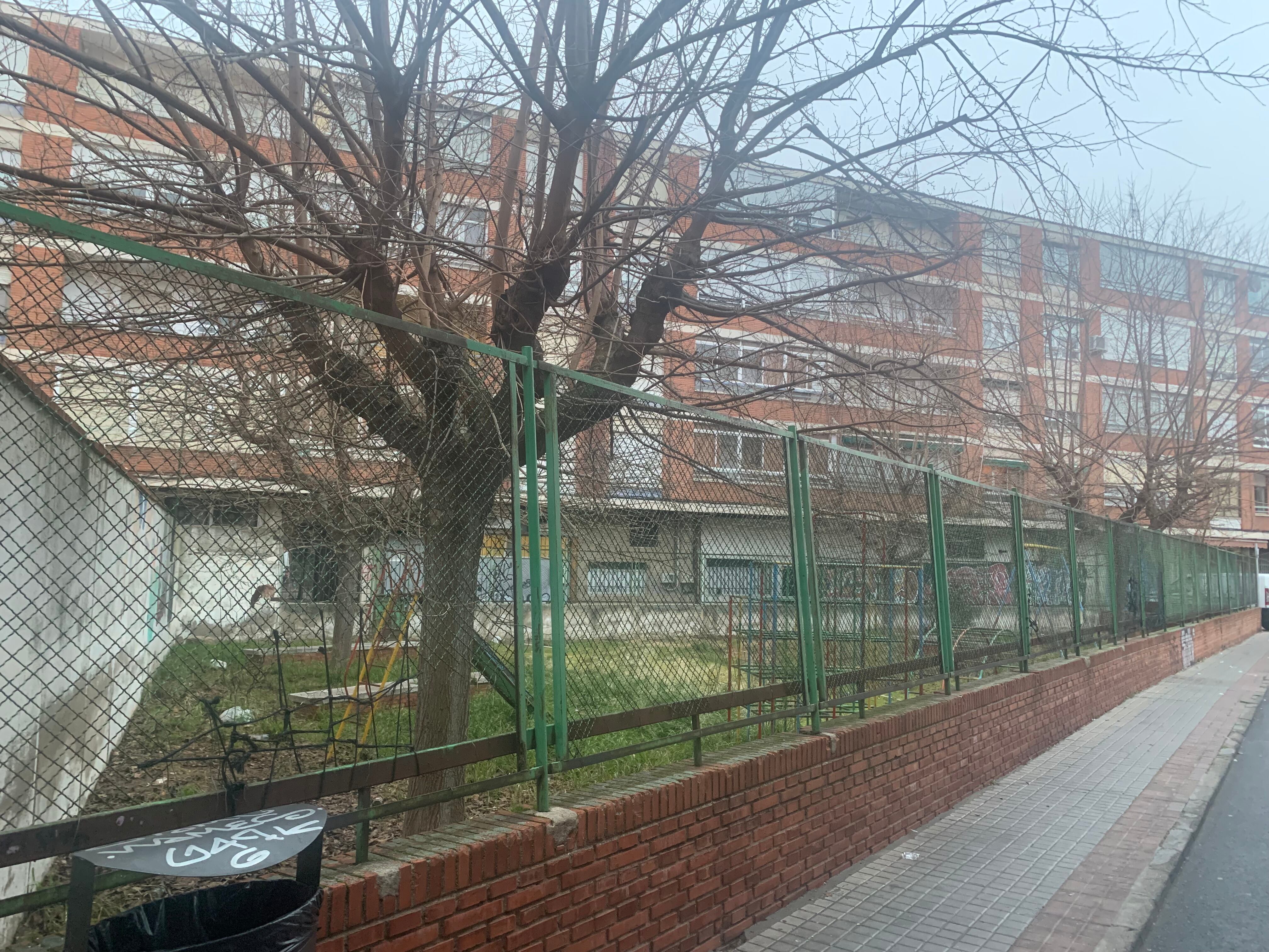 Parque de la calle Mostenses que quiere remodelar el Ayuntamiento medinense