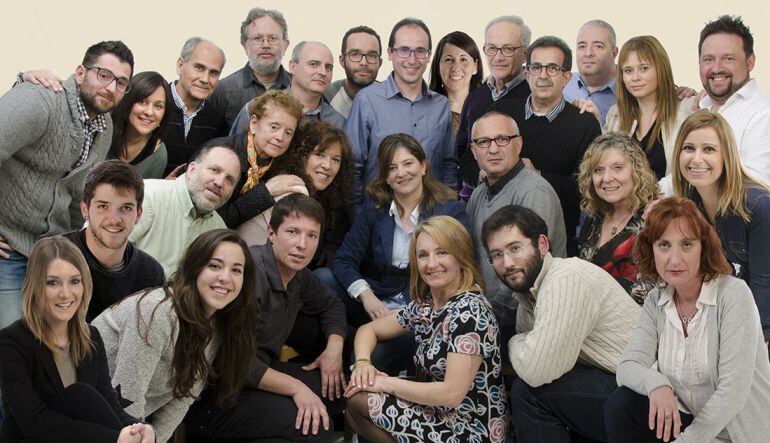 Lluís Puig al centre de la imatge acompanyat del seu equip de campanya.