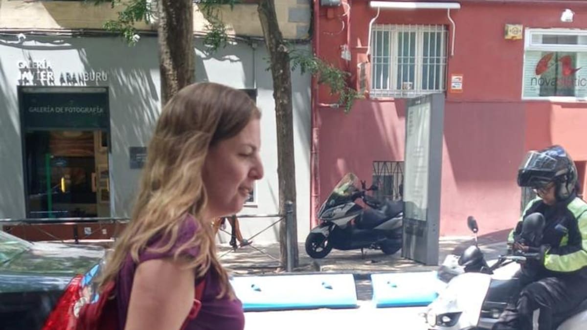 El 'labraniche', el perro guía que acompaña a las personas con discapacidad visual y alergia