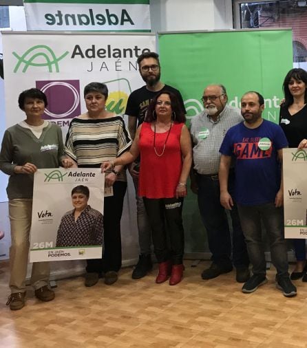 Miembros de la candidatura de Adelante Jaén en el inicio de campaña.