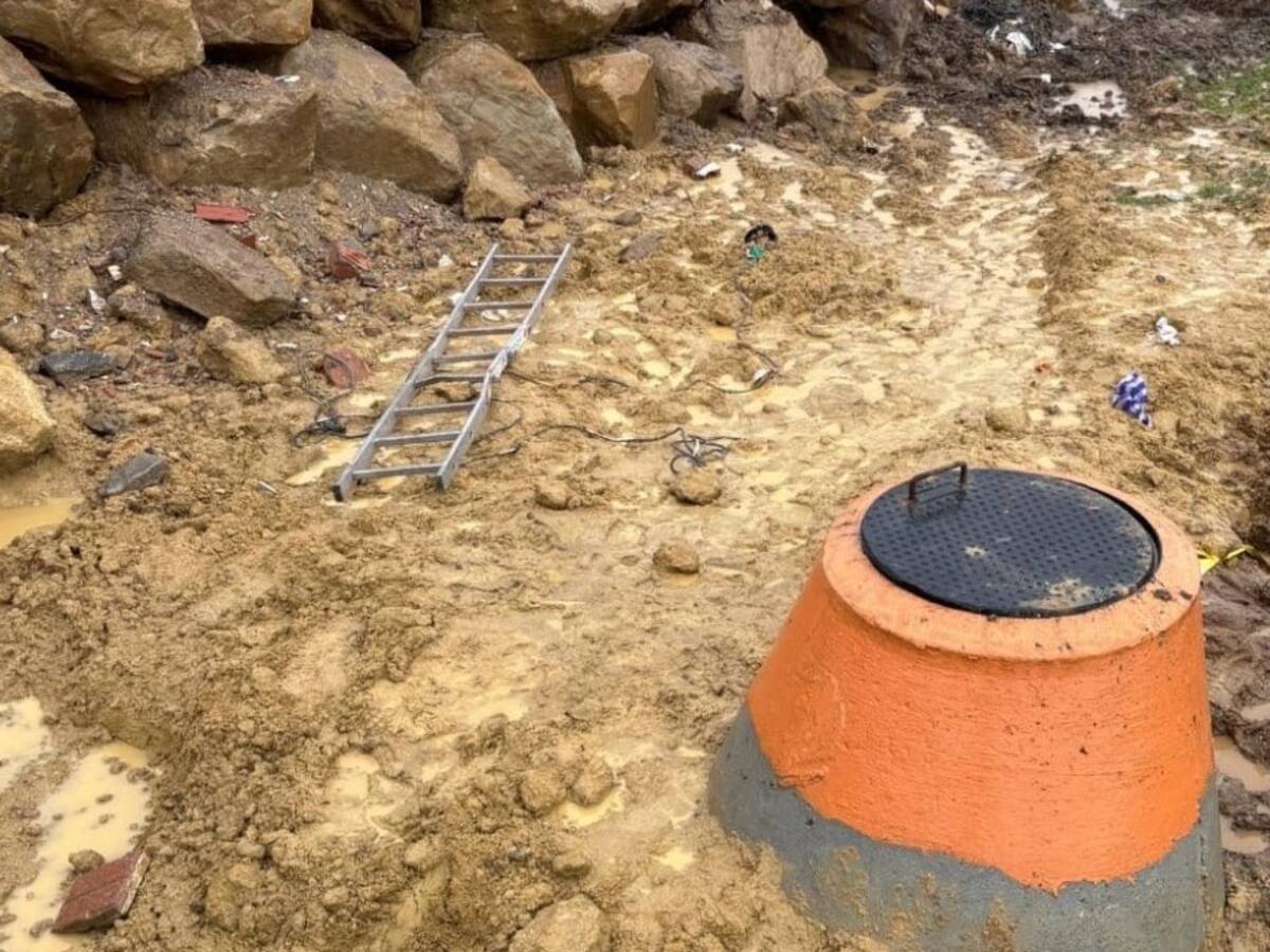 Dos heridos tras caer en una cuba de productos tóxicos en San Roque