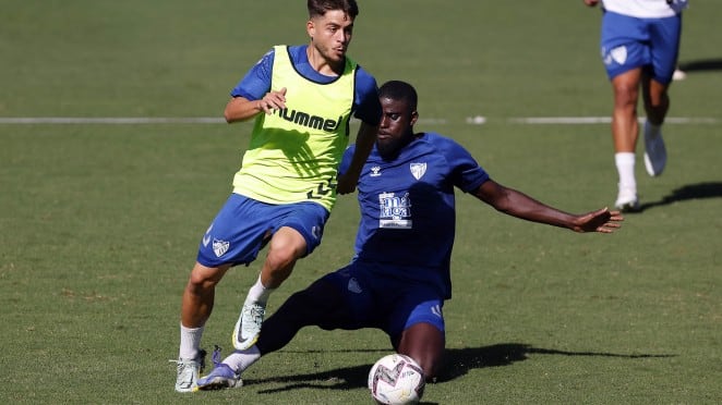 Lorenzo e N&#039;Diaye entrenan con el Málaga