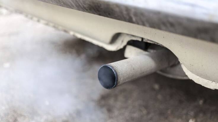 Mesa del Mundo: París pone freno a los coches viejos