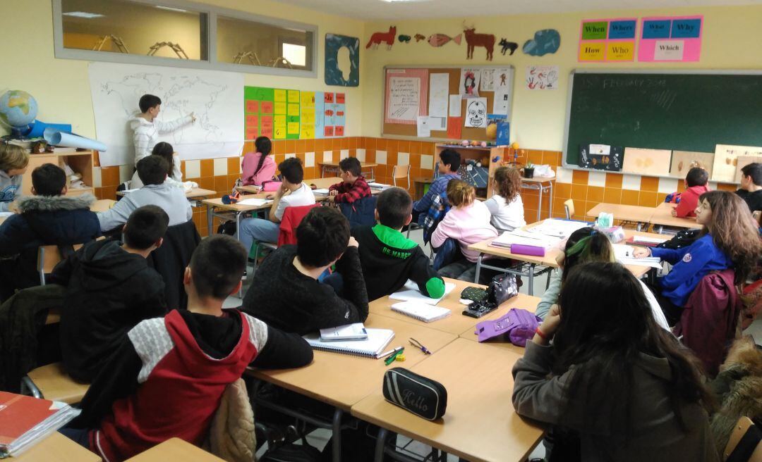 Aula del IES Carmen Burgos de Alovera