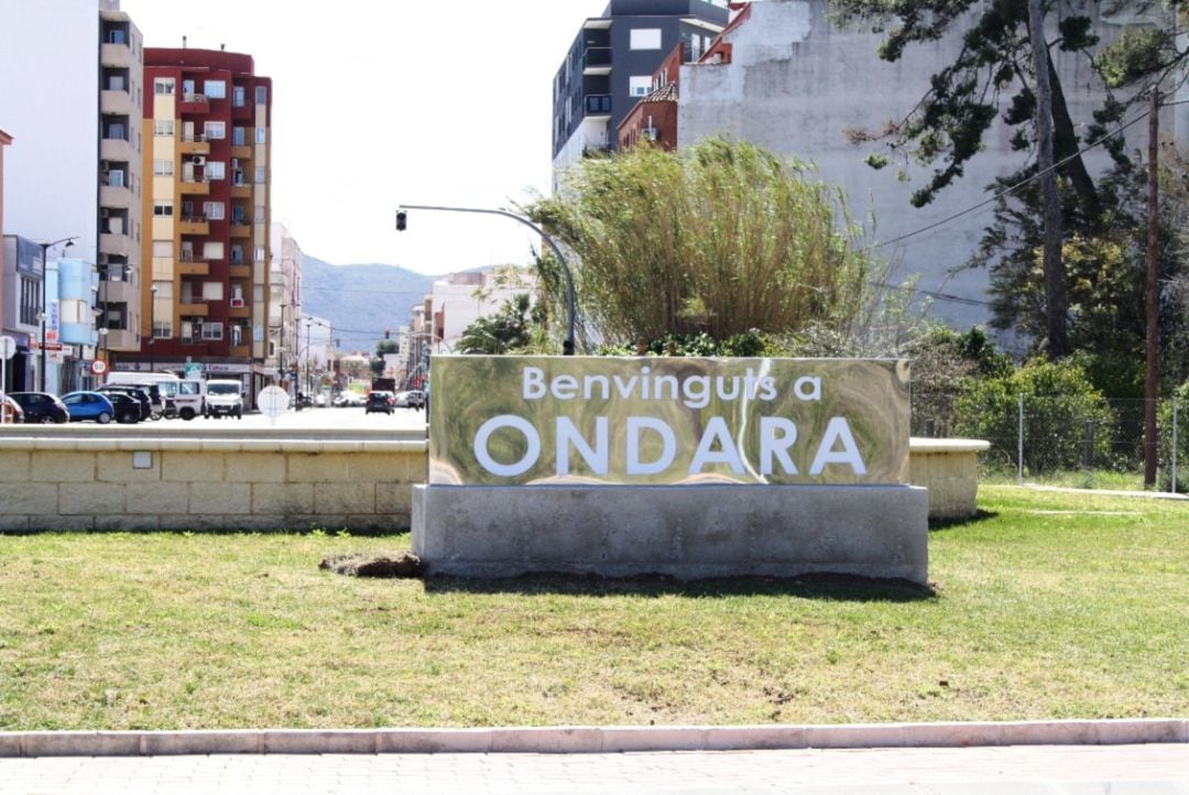 Entrada a Ondara.