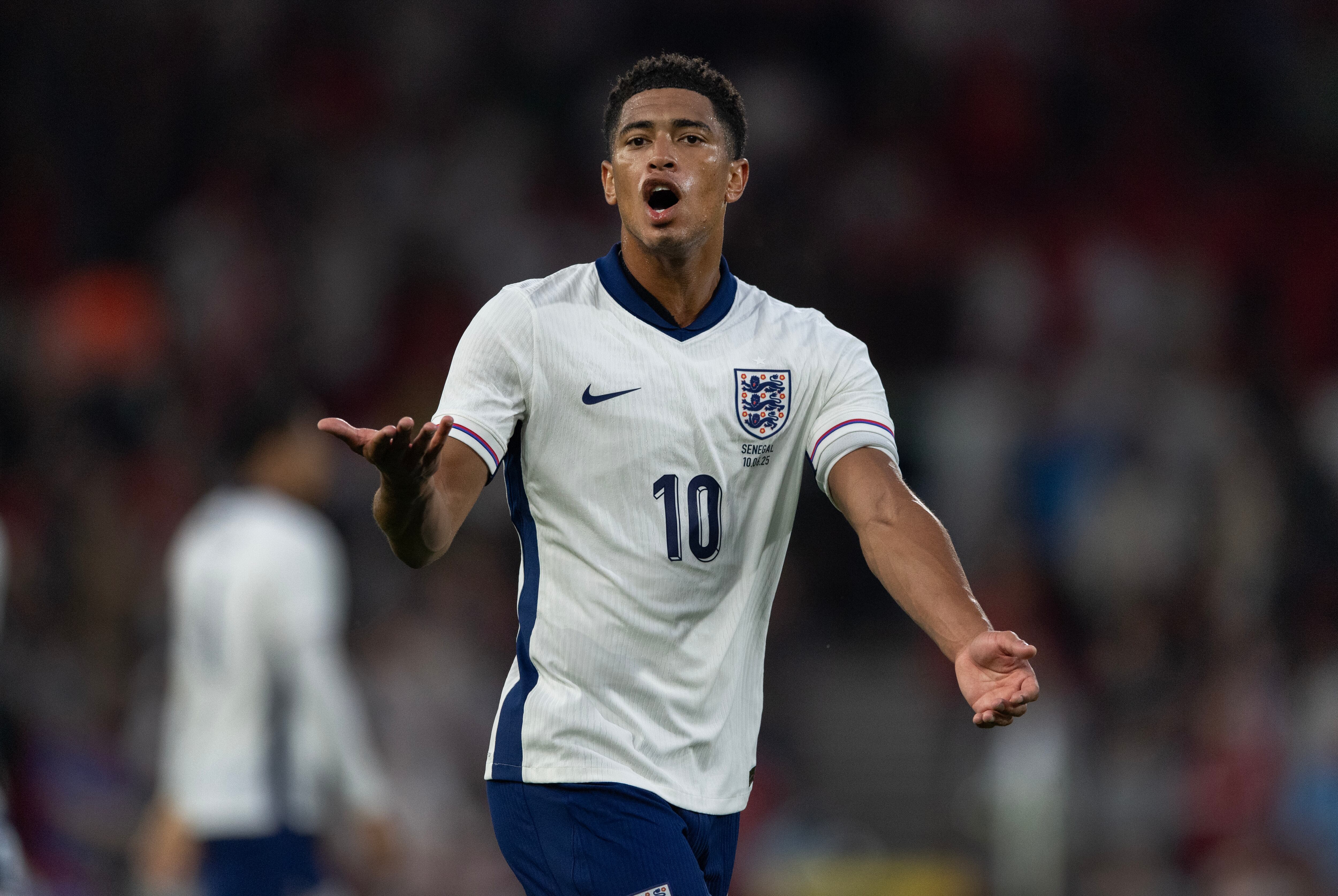 Bellingham protesta una acción en el Inglaterra - Senegal