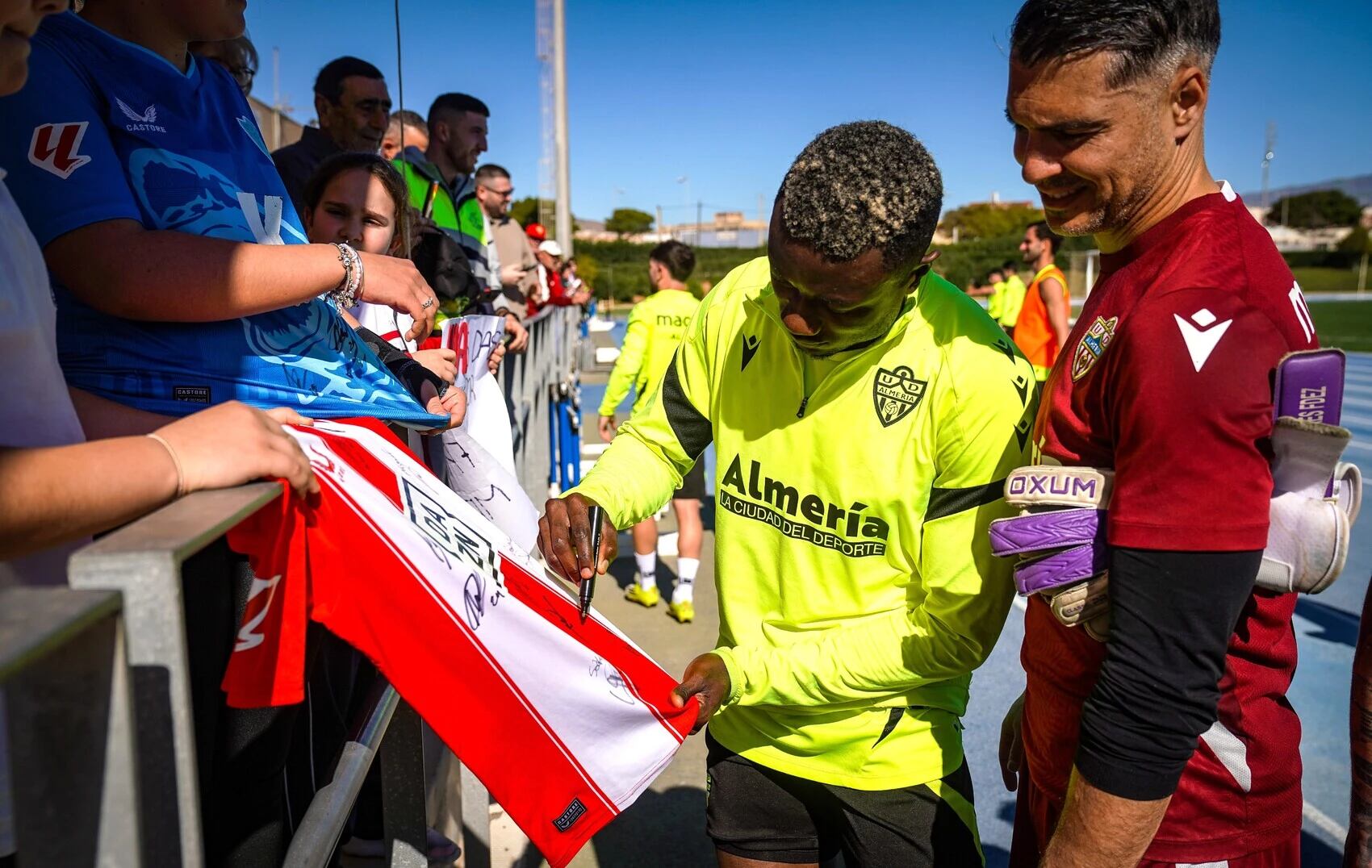 Patrick Soko firmaría su última temporada en el Huesca con el Almería.
