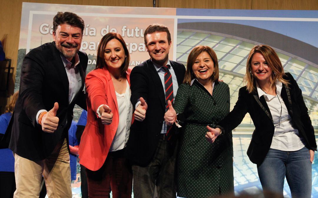 Luis Barcala, María José Catalá, Pablo Casado, Isabel Bonig y Begoña Carrasco