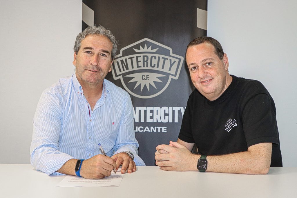 Salvador Martí, presidente Intercity, junto a Fernando Ovidio