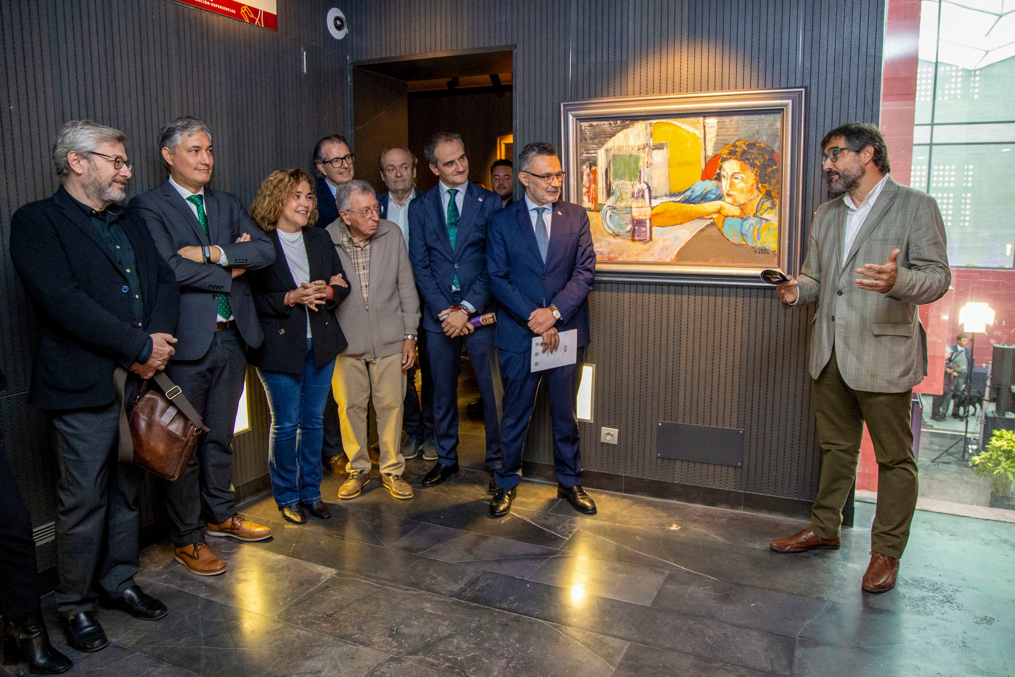 LOGROÑO, 27/10/2023.- Autoridades locales y regionales asisten este viernes al acto oficial de inauguración del Centro de la Cultura del Rioja (CCR), que reabre sus puertas siete años después de su cierre con una exposición de fondos del Museo Vivanco, sobre la relación de la mujer con el mundo del vino, y con diferentes actividades de cata. EFE/ Raquel Manzanare