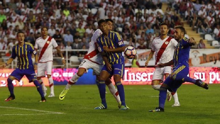 Eddy Silvestre en el partido ante el Rayo Vallecano