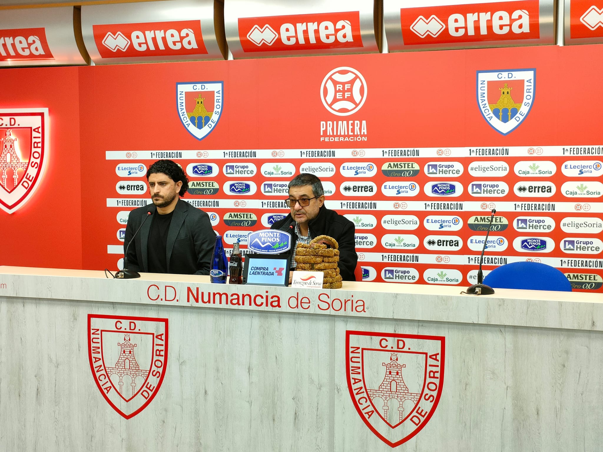 Rubén Andrés y Santiago Morales, en rueda de prensa.