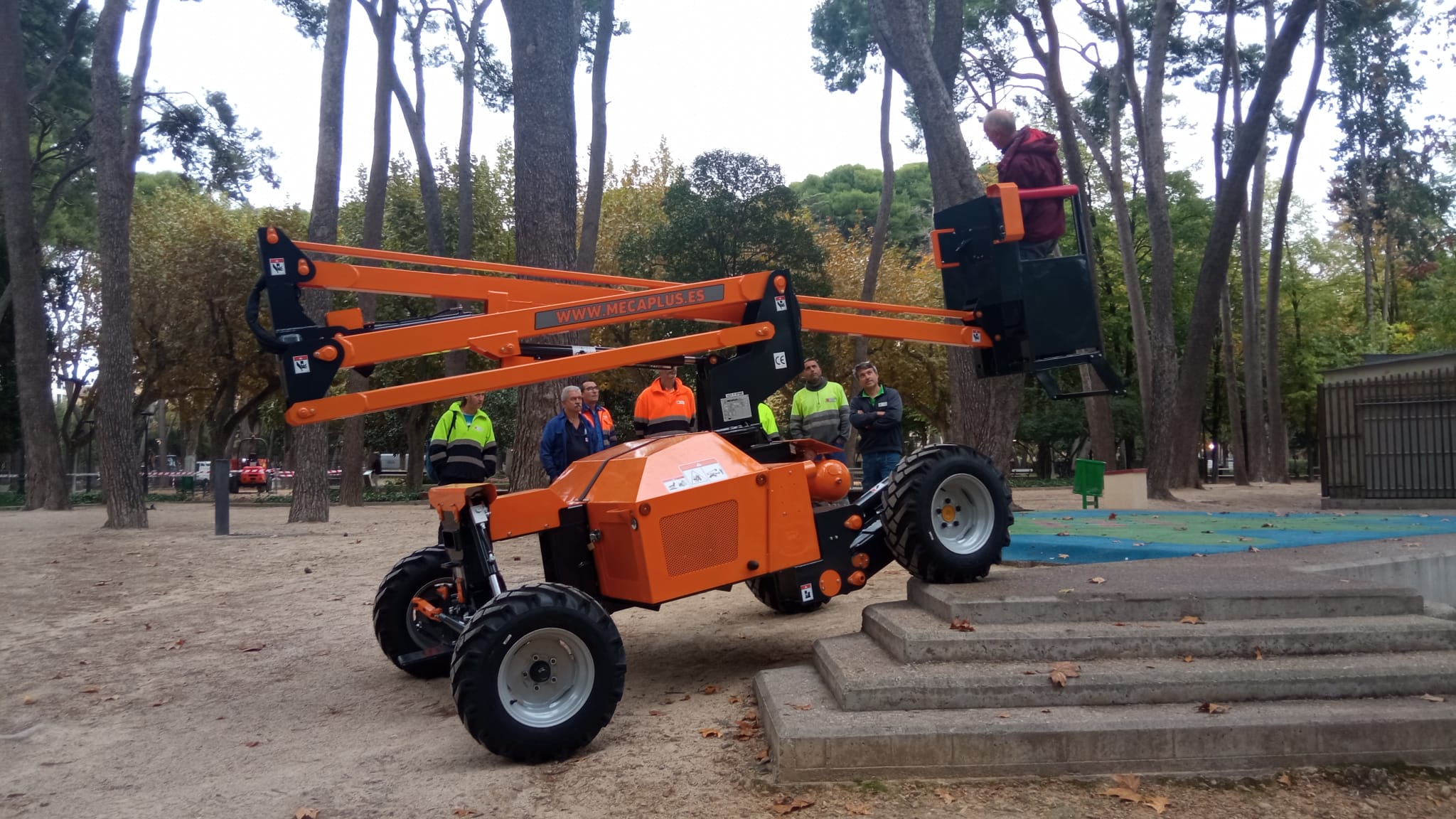 Imagen de la nueva máquina podadora