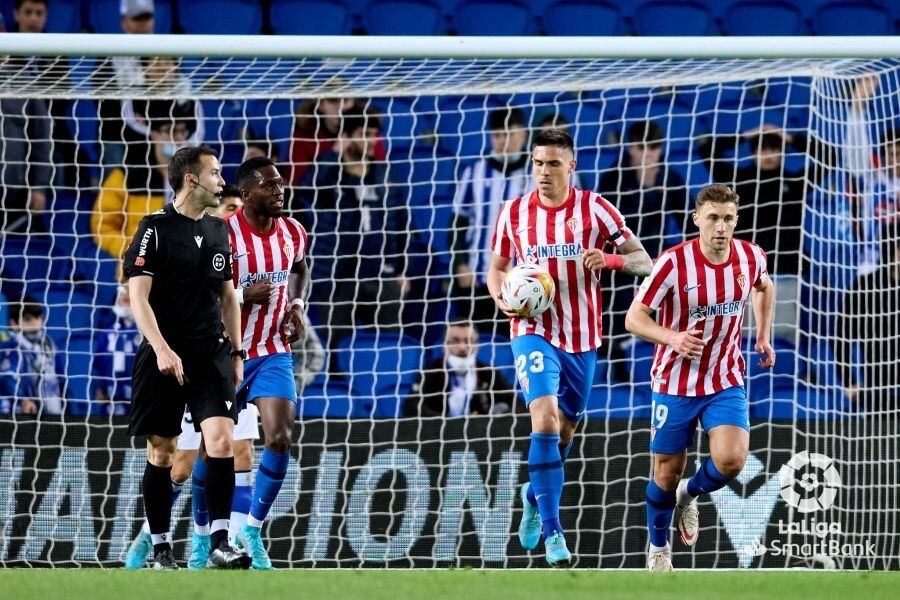 El Sporting volvió a perder ante la Real Sociedad B.