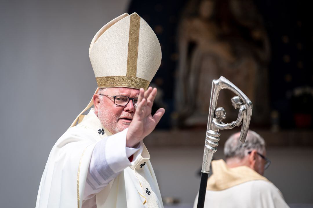 El cardenal alemán Reinhard Marx ha pedido al papa que acepte su renuncia como arzobispo de Múnich y Freising.