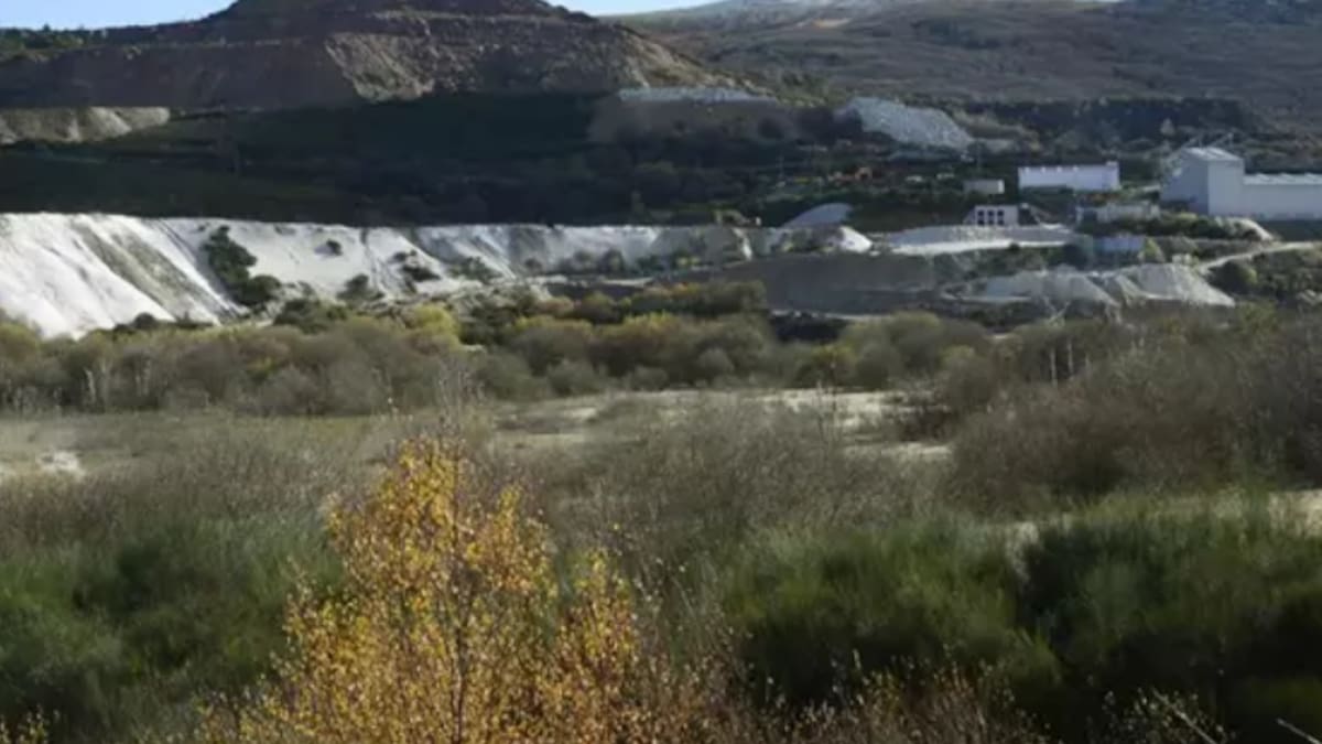 Archivada la causa abierta a la mina de Penouta