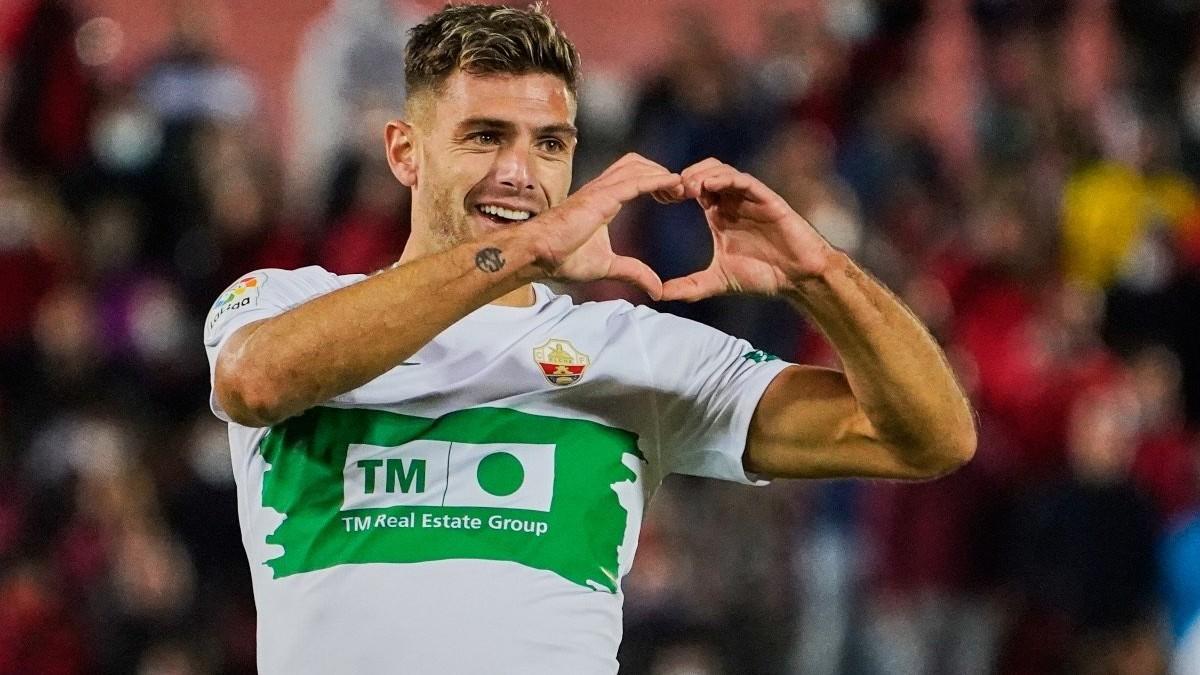 Lucas Boyé celebrando uno de sus goles con el Elche