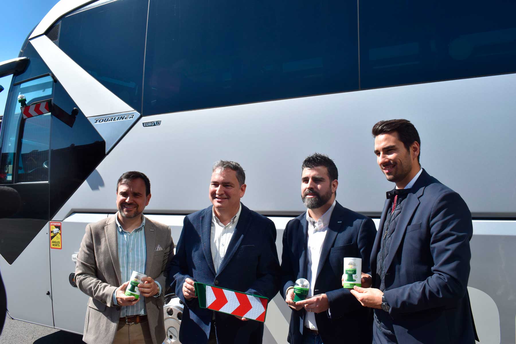 Imagen de la presentación del nuevo dispositivo incorporado por Vectalia y creado por Erum Vial