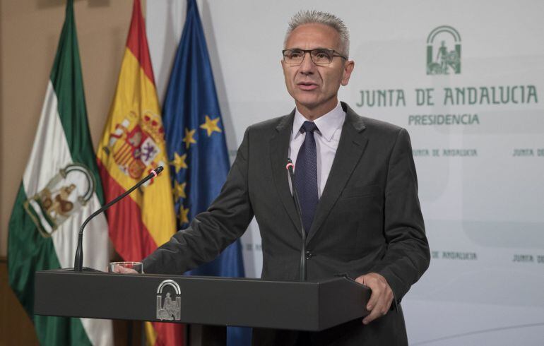  El portavoz del Ejecutivo andaluz, Miguel Ángel Vázquez, en rueda de prensa.