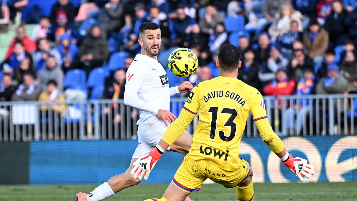 Gayà cambia el rumbo del Valencia en Getafe (0-1)