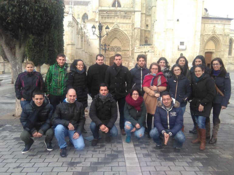 Integrantes de la primera Lanzadera de Empleo que se pone en marcha en la capital palentina.