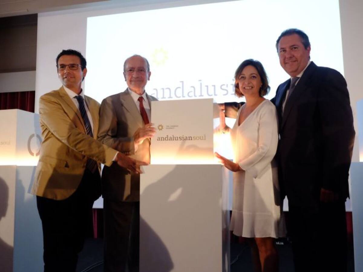 El eje turístico centra su marca en el 'alma' de Andalucía para su promoción internacional
