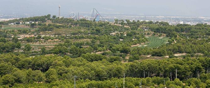 Imagen de la zona donde se construirá el nuevo complejo de ocio Barcelona World, junto a Port Aventura.