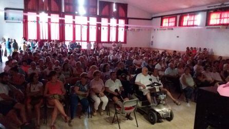 Asamblea celebrada por la Plataforma Serranía Limpia y Viva en el Auditorio de Villalba de la Sierra