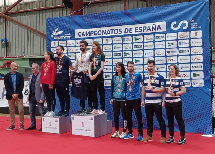 Esther Pereira y Víctor Ortega, en el tercer puesto del Nacional, en Dobles Mixtos.