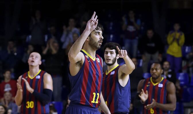 Navarro, en el momento en el que el partido paró para un homenaje por sus 1.000 triples