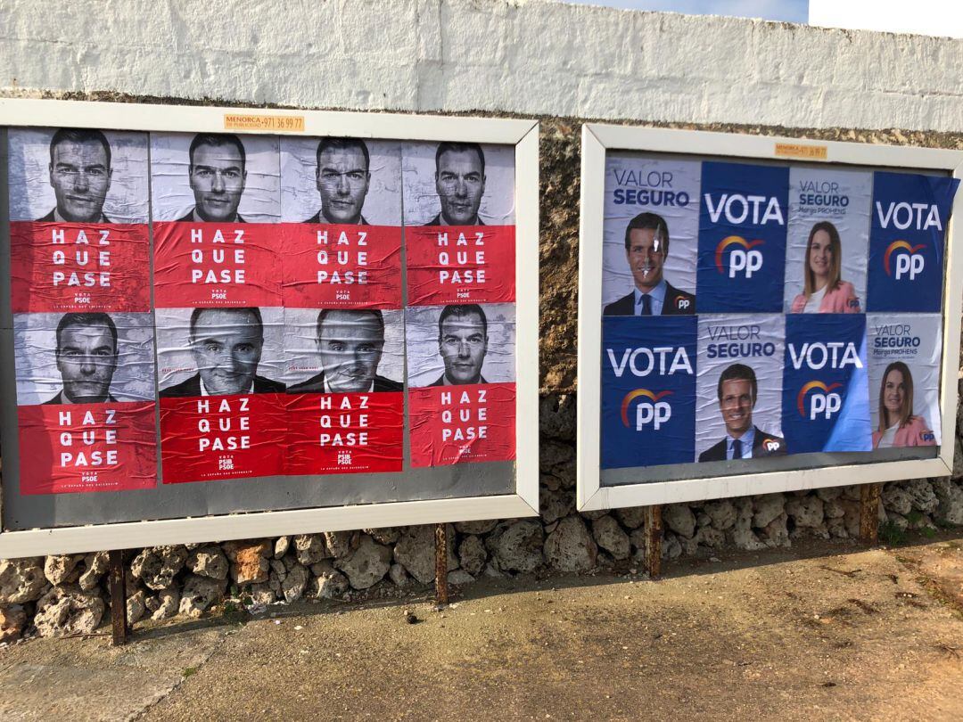 Los carteles ya cuelgan en las calles
